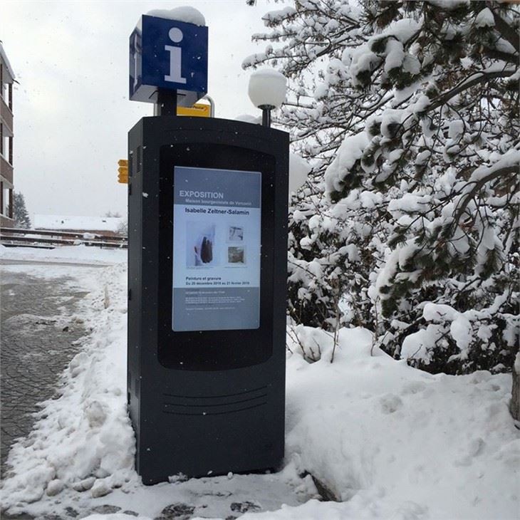 49 Inch High Bright Weatherproof Lcd Screen